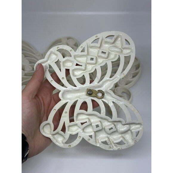 Set of 4 Vintage HOMCO Butterfly Wall Plaques White Swirl Plastic MCM Decor 5.5" - Picture 4 of 7